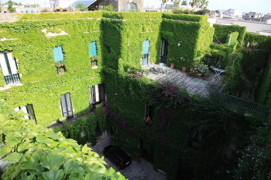 Palazzo Rollo Bed and Breakfast Lecce Eksteriør billede