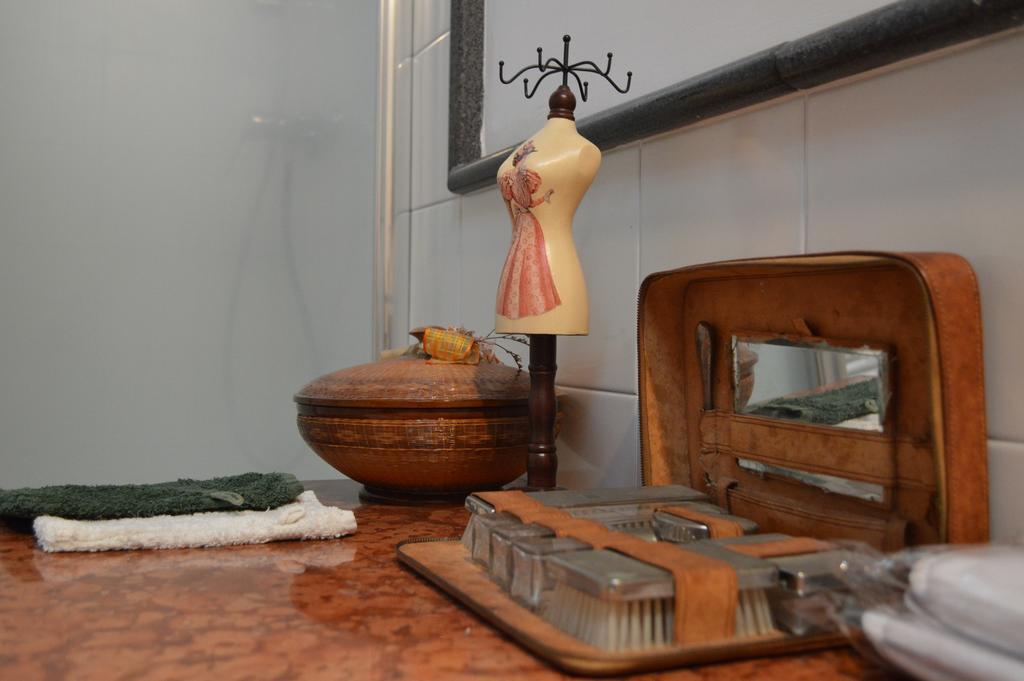 Palazzo Rollo Bed and Breakfast Lecce Eksteriør billede